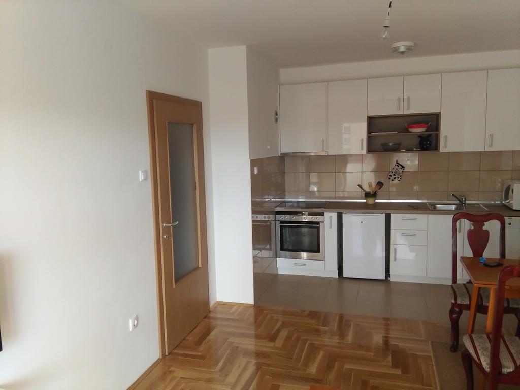 Ferienwohnung Apartman Dona Trebinje Exterior foto