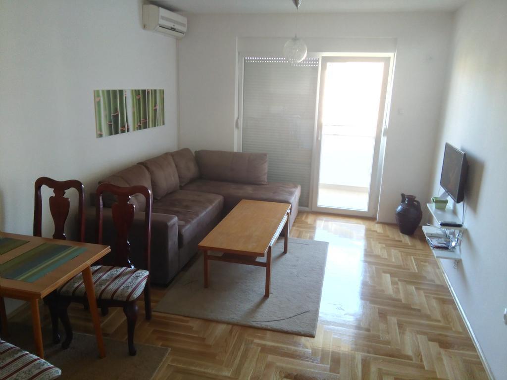 Ferienwohnung Apartman Dona Trebinje Exterior foto