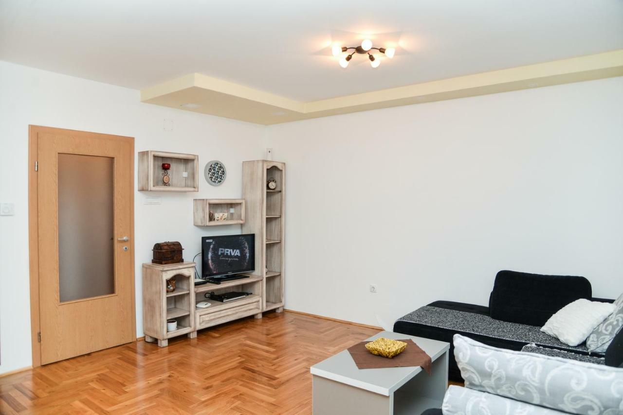 Ferienwohnung Apartman Dona Trebinje Exterior foto